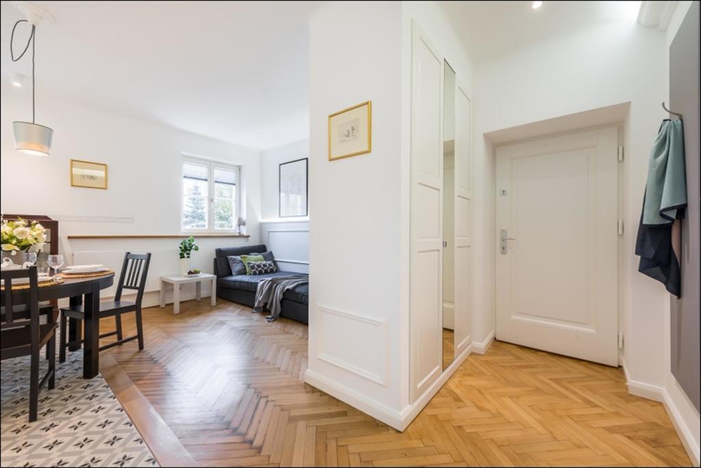 P&O Home Cinema Apartment Zakroczymska Warschau Buitenkant foto