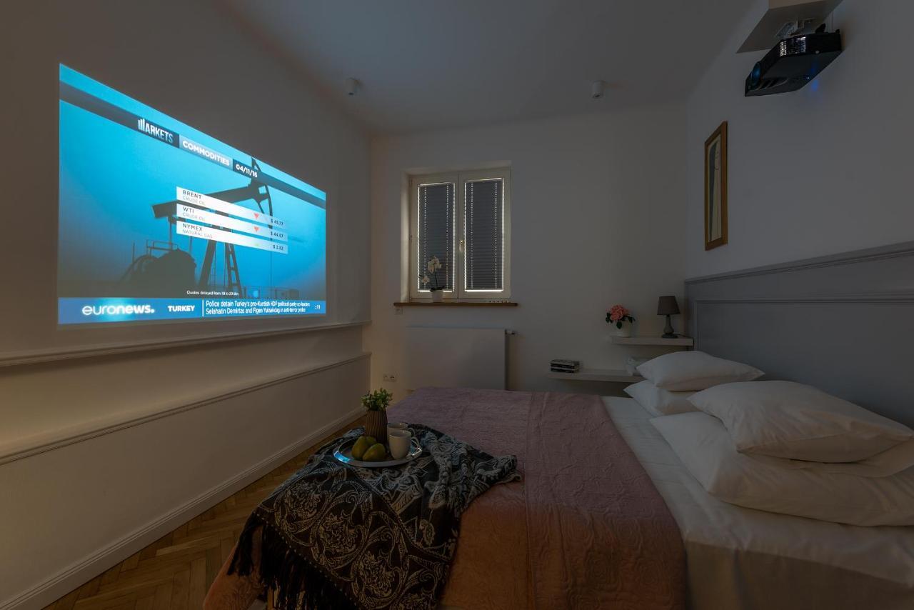 P&O Home Cinema Apartment Zakroczymska Warschau Buitenkant foto